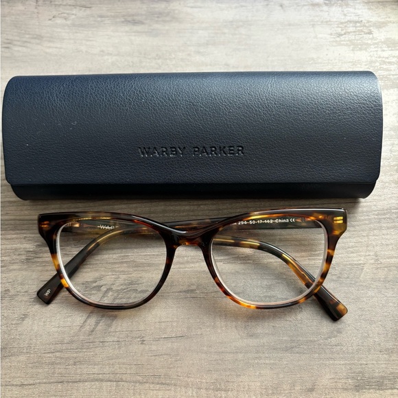 ✨ Warby Parker Amelia Eyeglasses FREE SHIP ✨ - Picture 3 of 3